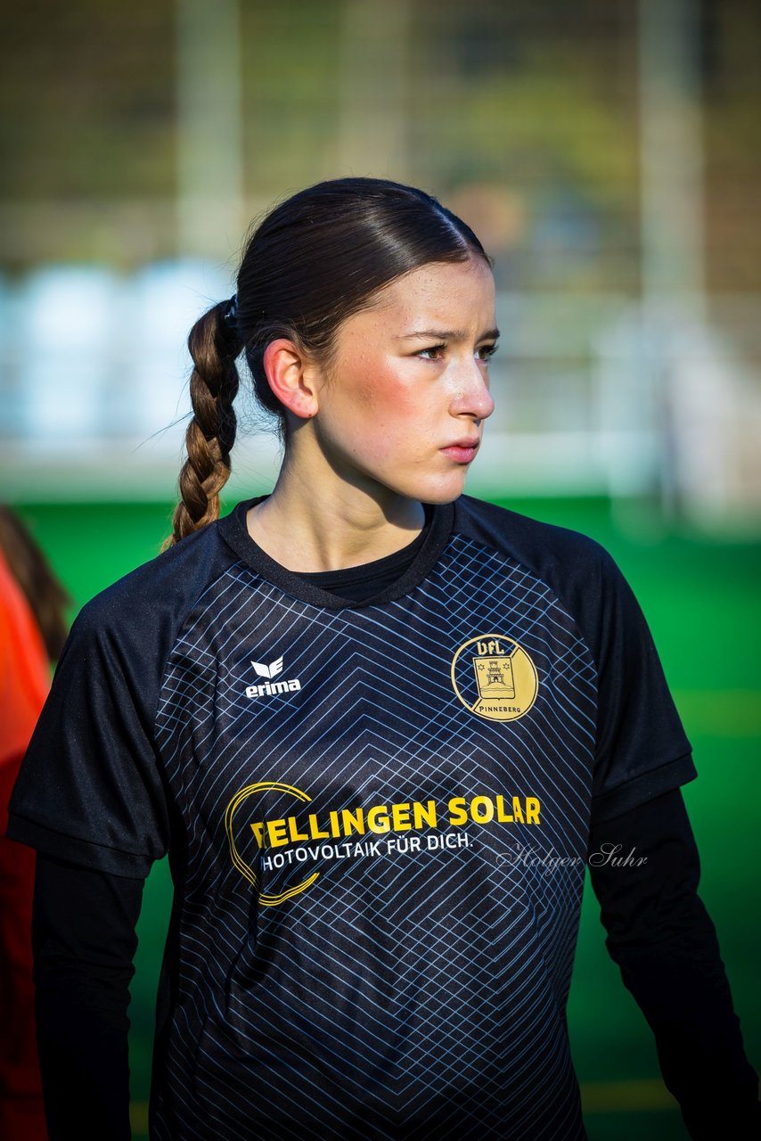 Bild 178 - wBJ VfL Pinneberg2 - Eimsbuttler TV 3 : Ergebnis: 5:0